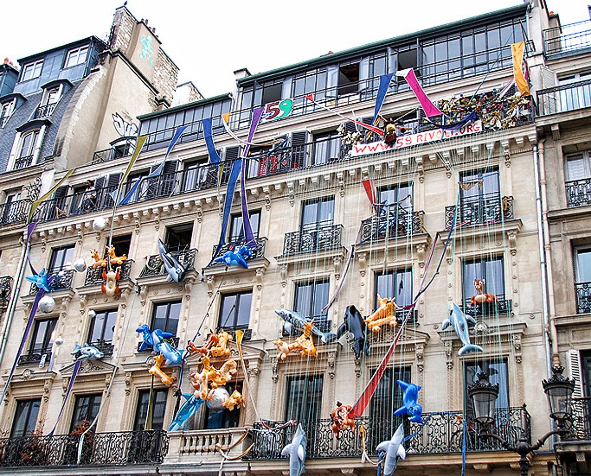 Artisten gune autogestionatua da Parisko Rivoli kaleko 59 zenbakiko eraikina, 1999an okupatu zutenetik. 59RIVOLI.
