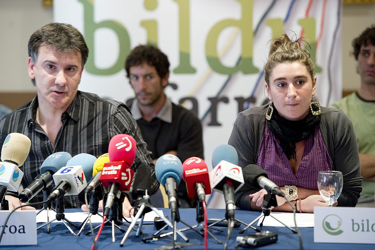 Bikendi Barea eta Itsaso Lete, atzo. IÑIGO URIZ / ARGAZKI PRESS. Bikendi Barea eta Itsaso Lete, atzo. IÑIGO URIZ / ARGAZKI PRESS.
