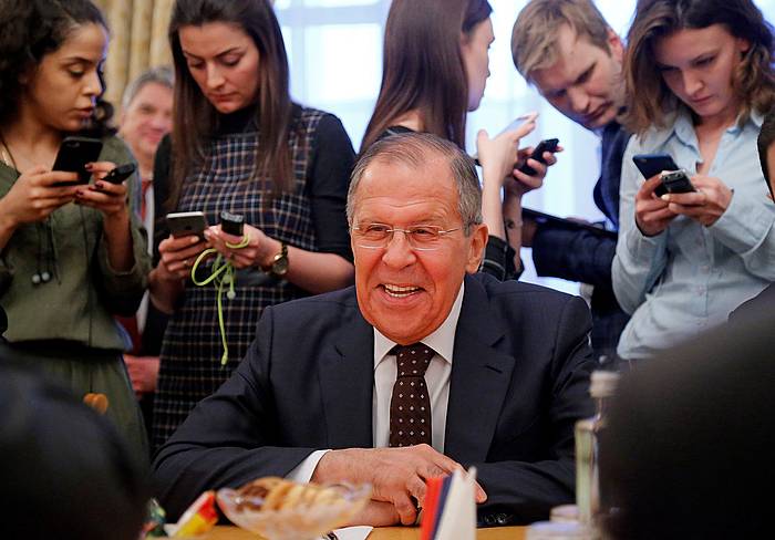 Sergei Lavrov Errusiako Atzerri ministroa, bilera batean, herenegun. ALEXANDER ZEMLIANICHENKO