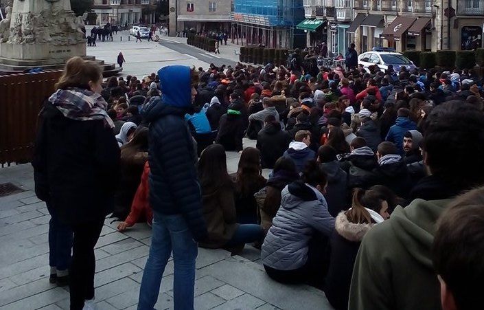 Ikasleen elkarretaratzea Gasteizen. HARA BA