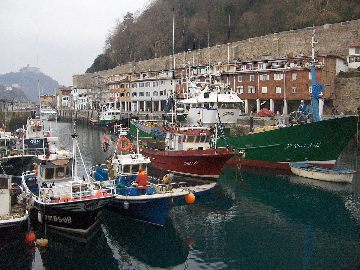 Donostiako portua, artxiboko irudian. BERRIA. Donostiako portua, artxiboko irudian. BERRIA.