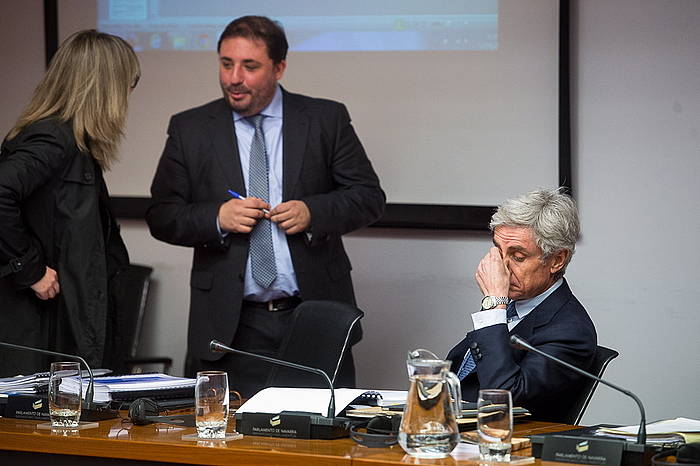 Enrique Goi CAN Nafarroako Kutxako zuzendari ohia, gaur, Nafarroako Parlamentuan. IñIGO URIZ, FOKU