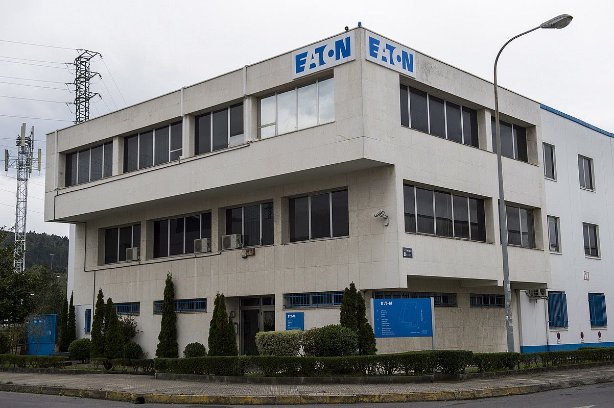 Eaton enpresaren aurrealdea, Derion (Bizkaia). MARISOL RAMIREZ / ARGAZKI PRESS. Eaton enpresaren aurrealdea, Derion (Bizkaia). MARISOL RAMIREZ / ARGAZKI PRESS.