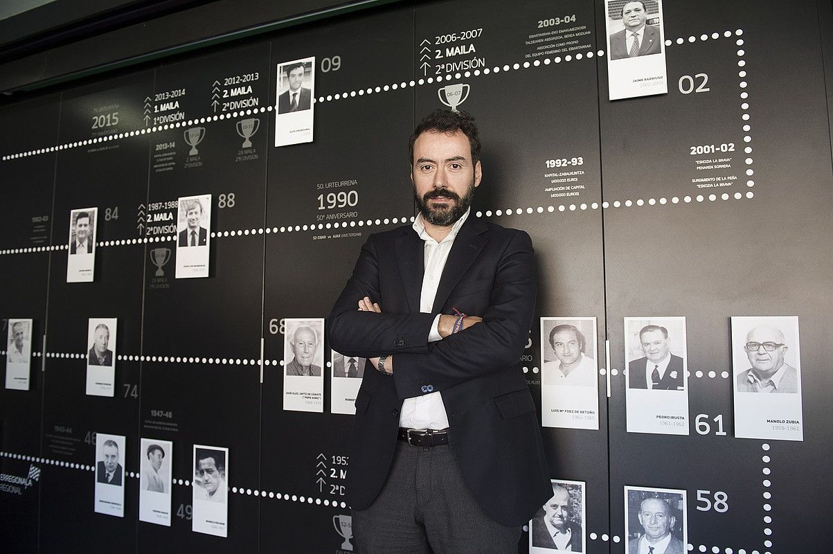 Alex Aranzabalek uko egin dio Eibarreko presidente karguari