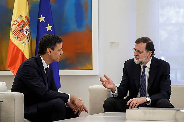 Sanchez eta Rajoy, aste honetan egin duten bileran. EMILIO NARANJO, EFE