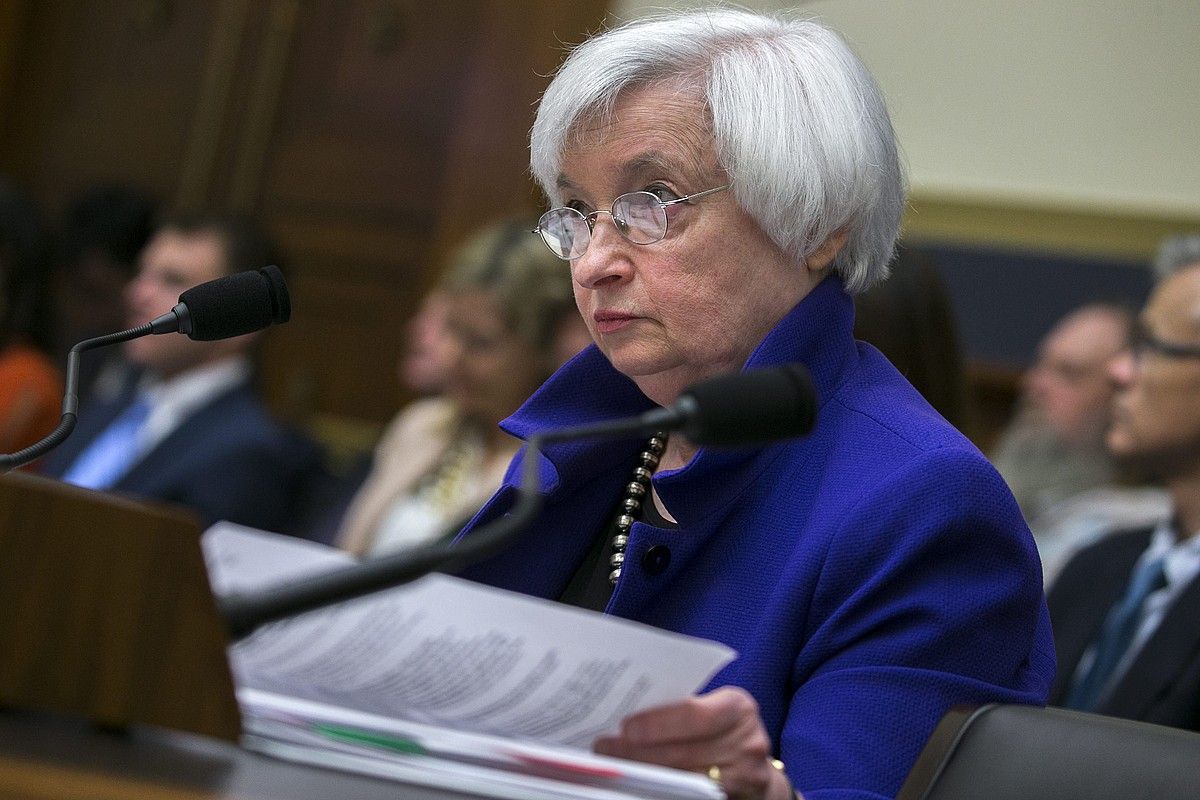 Janet Yellen Erreserba Federaleko presidentea, irailean AEBetako Kongresuan egindako agerraldi batean. SHAWN THEW / EFE.