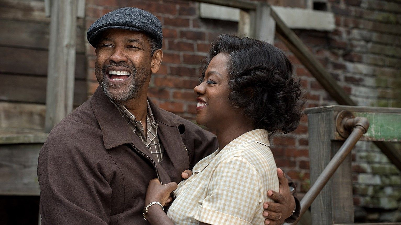 Denzel Washington eta Viola Davis, Fences pelikulako protagonistak. BERRIA. Denzel Washington eta Viola Davis, Fences pelikulako protagonistak. BERRIA.