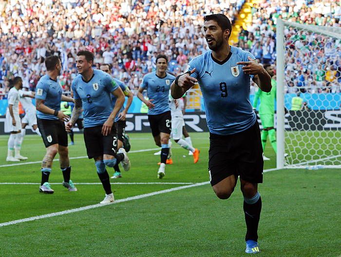 Luis Suarez aurrelari uruguaiarra, Saudi Arabiaren kontrako partidan egin duen gola ospatzen. KHALED ELFIQI, EFE