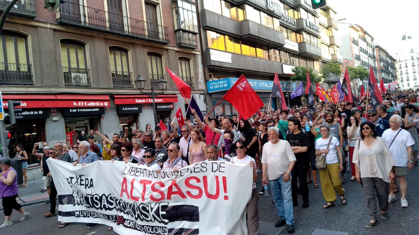 Madrilgo manifestazioaren une bat. @ALTSASUGURASOAK
