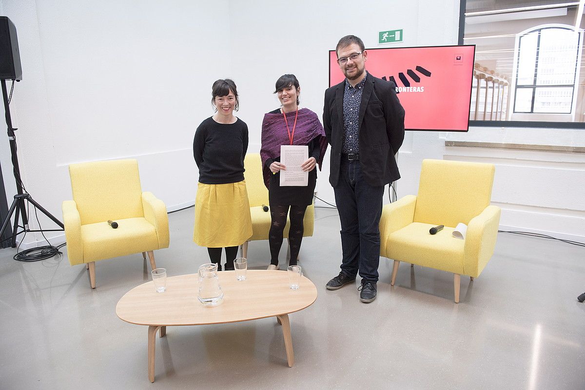 Ane Rodriguez (Tabakalera), Maite Garbaio Maeztu eta Xabi Paya (Donostia 2016). JUAN CARLOS RUIZ / ARGAZKI PRESS.