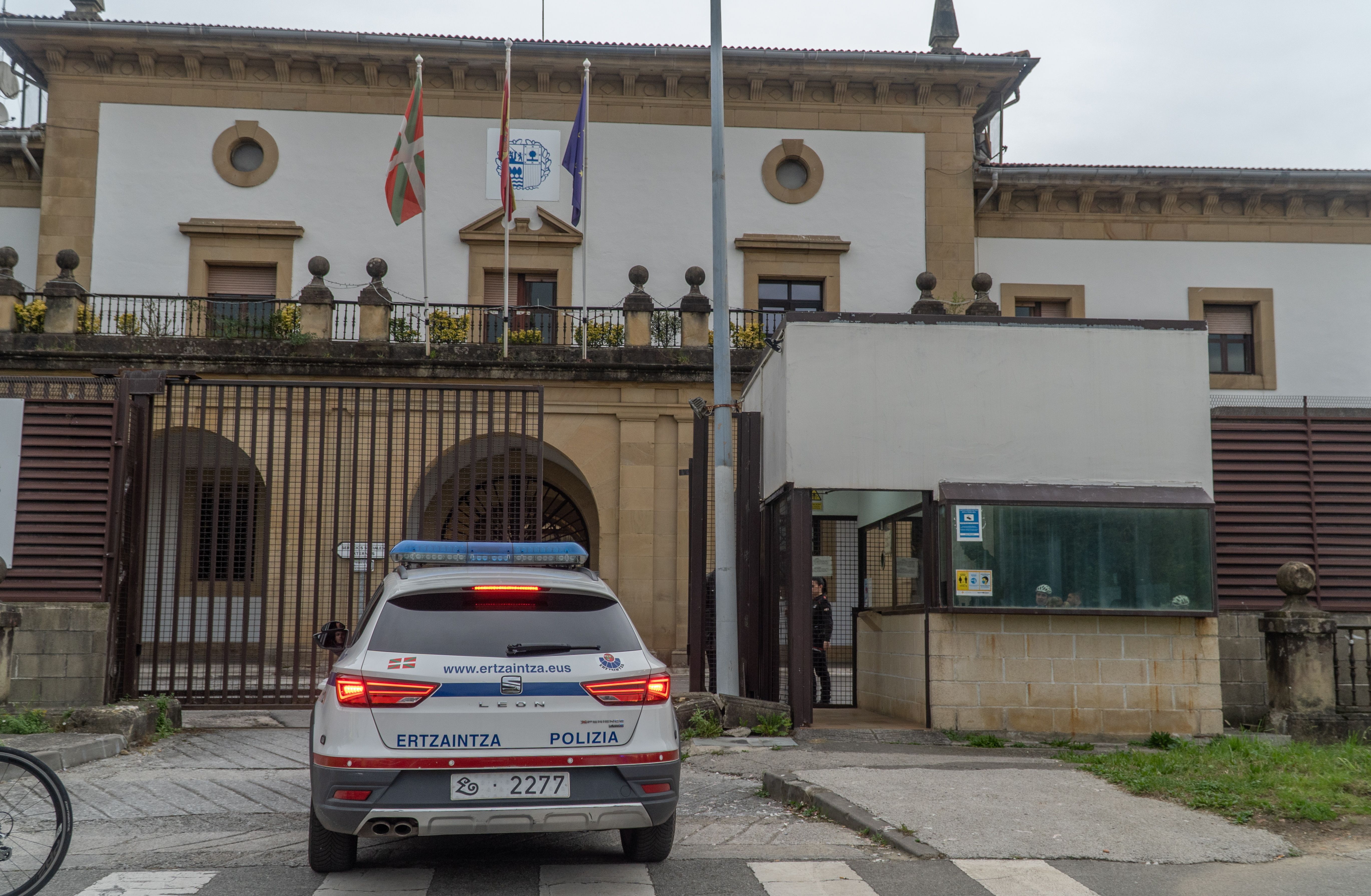 Martuteneko espetxea, artxiboko irudi batean. JAVIER ETXEZARRETA / EFE