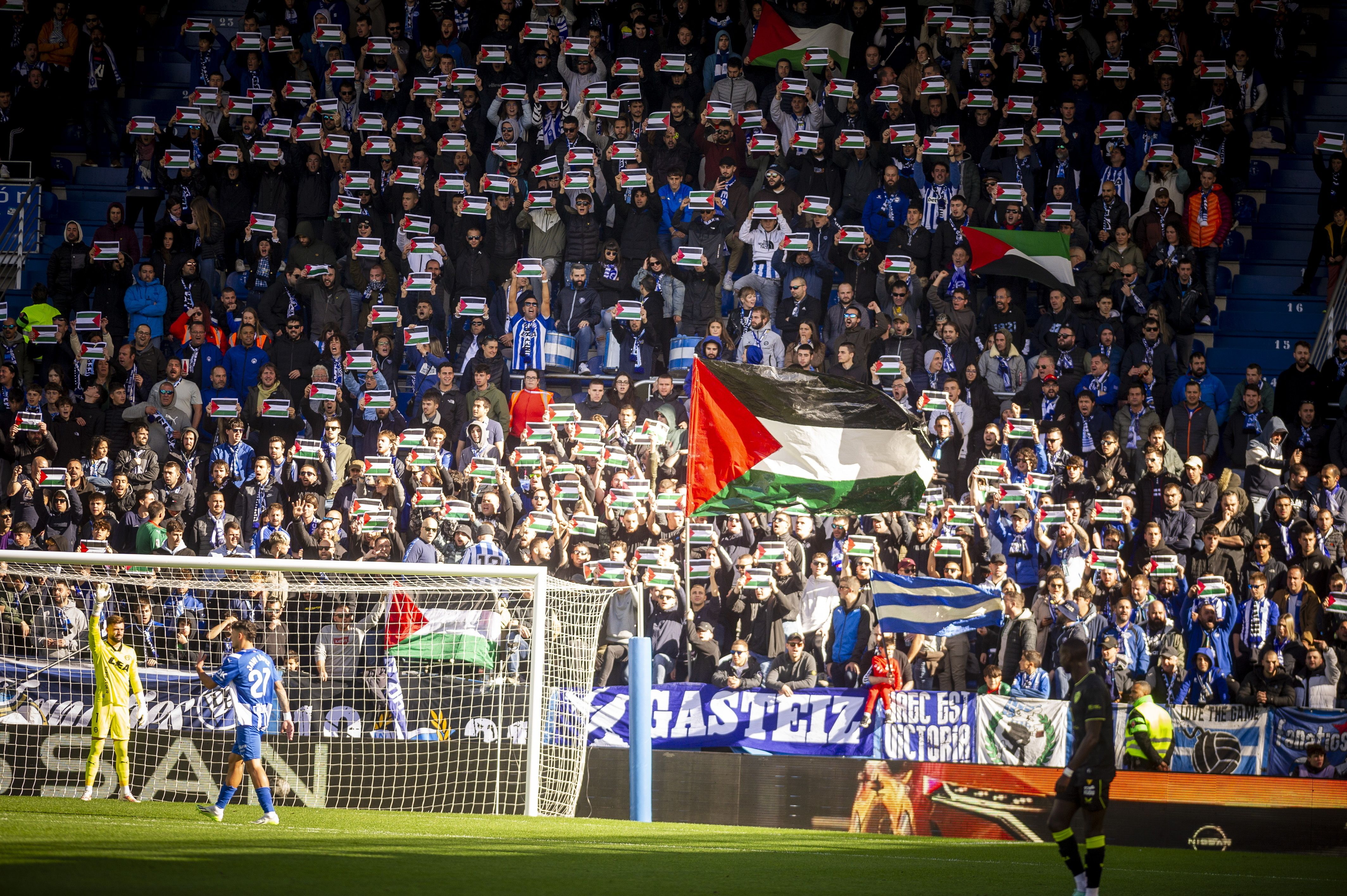 Palestinaren aldeko banderak