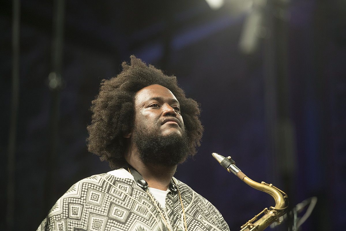 Kamasi Washington, igande gaueko kontzertuan. GORKA RUBIO / ARGAZKI PRESS.