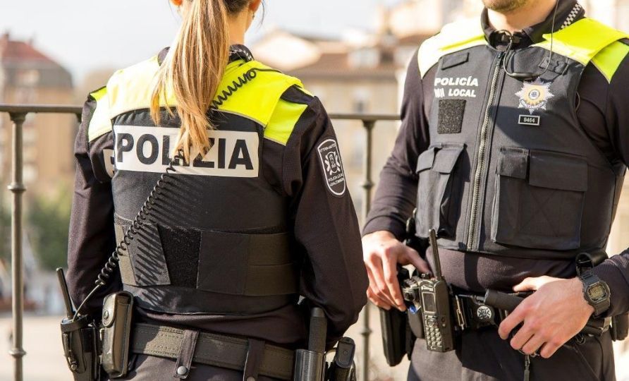 Gasteizko Udaltzaingoa. BERRIA Gasteizko Udaltzaingoa. BERRIA