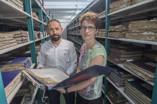 Itxaso eta Telleria, Gipuzkoako Probntziako Artxibo Historikoan. GORKA RUBIO / FOKU