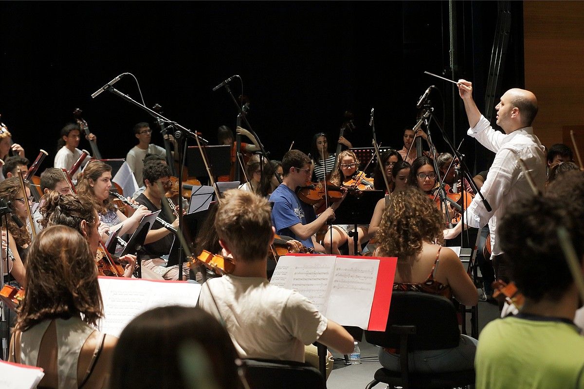 Borja Quintas, unibertsitateko museoko antzokiko entsegu batean. BERRIA.