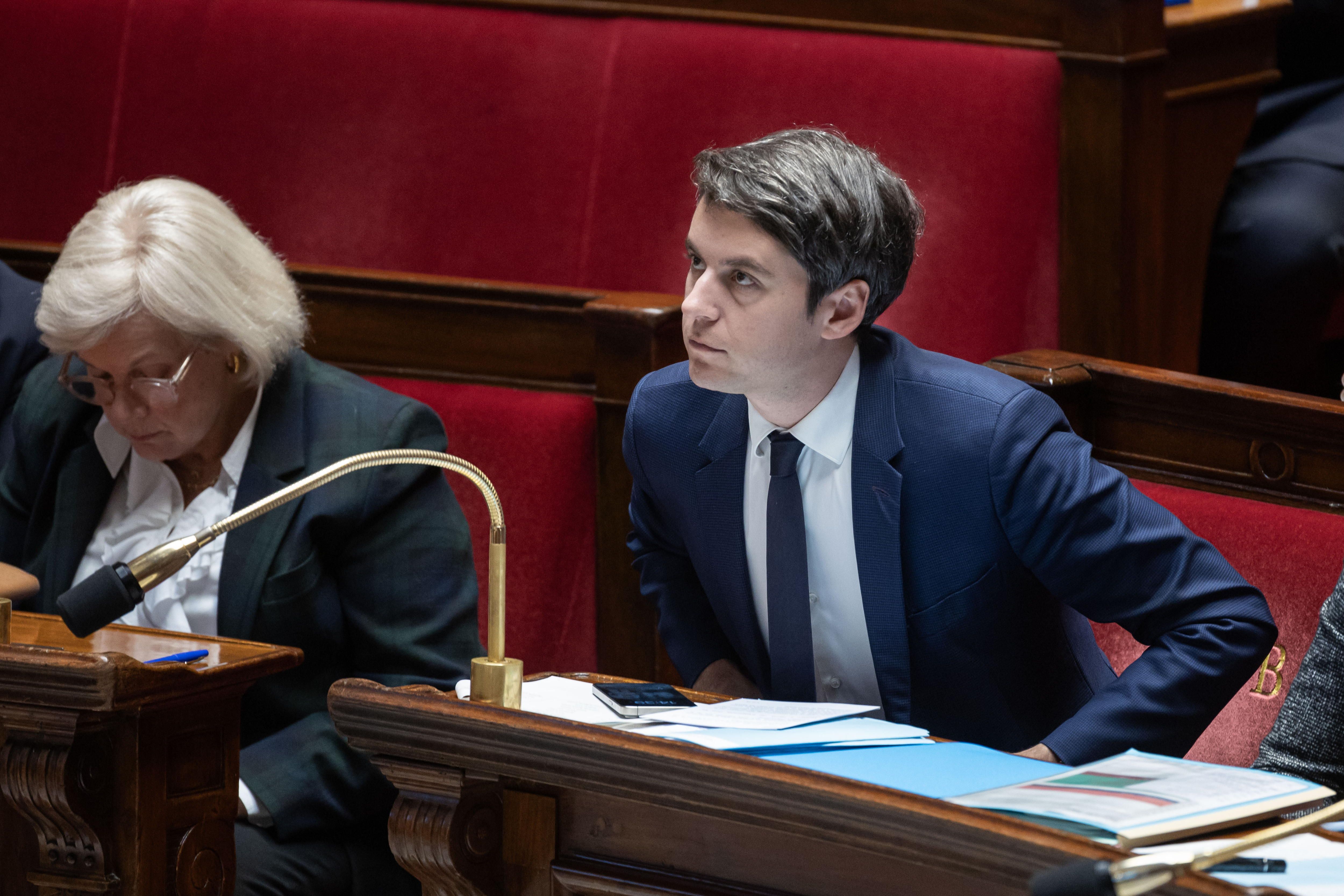 FRANCE GOVERNMENT PARLIAMENT