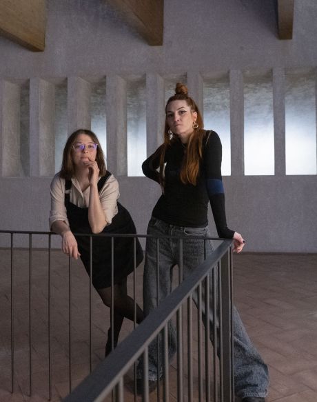 Elisa Coll eta La Furia, Iruñeko Kondestablearen jauregian, urtarrilaren 25ean egindako saioan. IÑIGO URIZ / FOKU Elisa Coll eta La Furia, Iruñeko Kondestablearen jauregian, urtarrilaren 25ean egindako saioan. IÑIGO URIZ / FOKU