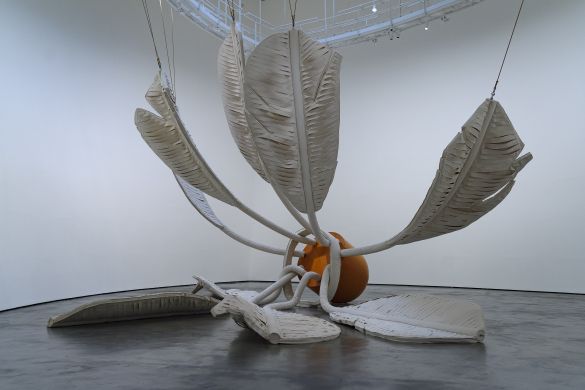Erakusketa ixten duen Claes Oldenburg eta Coosje Van Bruggen artisten lana. A. L. /FOKU Erakusketa ixten duen Claes Oldenburg eta Coosje Van Bruggen artisten lana. A. L. /FOKU