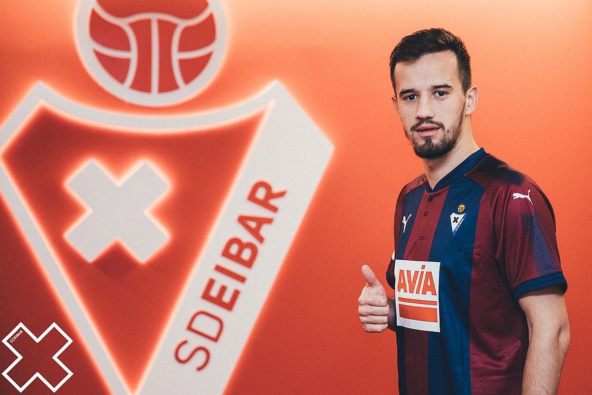 EIBAR.