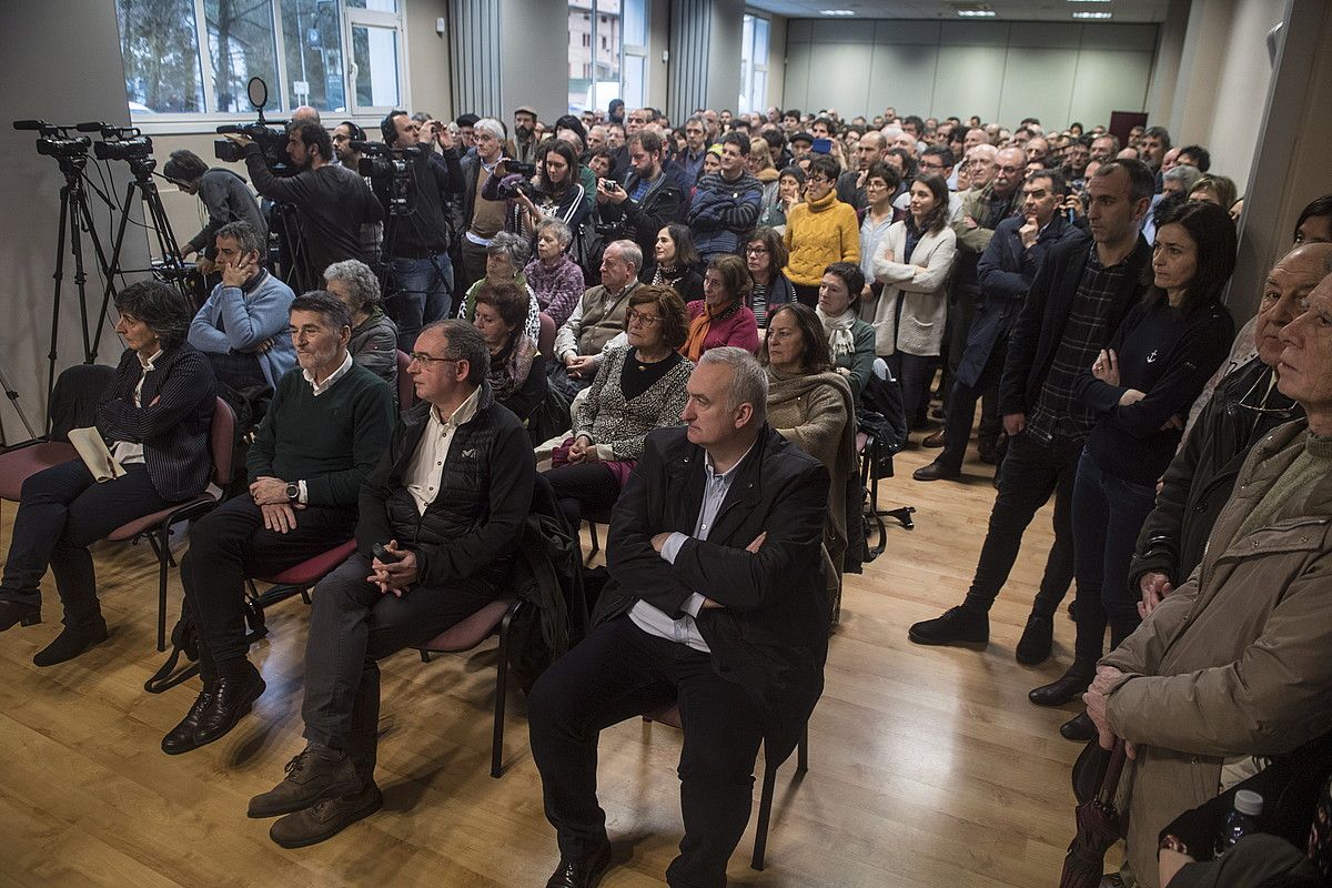 Anari. Kantu bat abestu zuen Anarik. JON URBE / ARGAZKI PRESS.