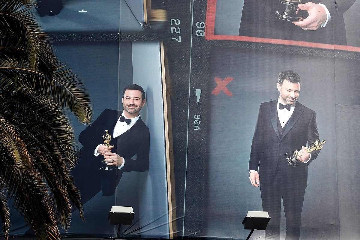 Jimmy Kimmel umoregilea izango da aurten ere ekitaldiaren aurkezlea. MIKE NELSON / EFE.