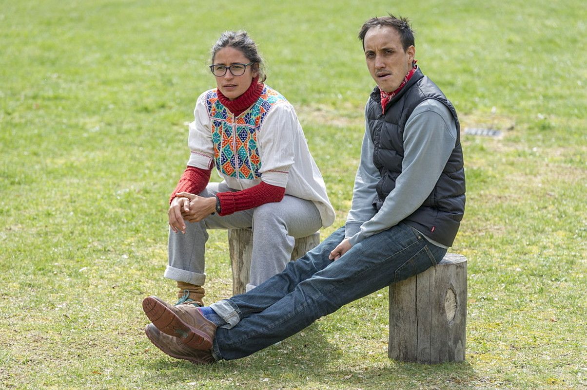 Lagartijas Tiradas Al Sol kolektiboko Luisa Pardok eta Gabino Rodriguezek Lasierrako Azala sorkuntza espazioan eman dituzte azken egunak. JUANAN RUIZ / ARP.