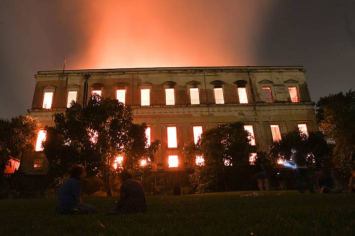 Rio de Janeiroko Museo Nazionala, su garretan. MARCELO SAYAO, EFE