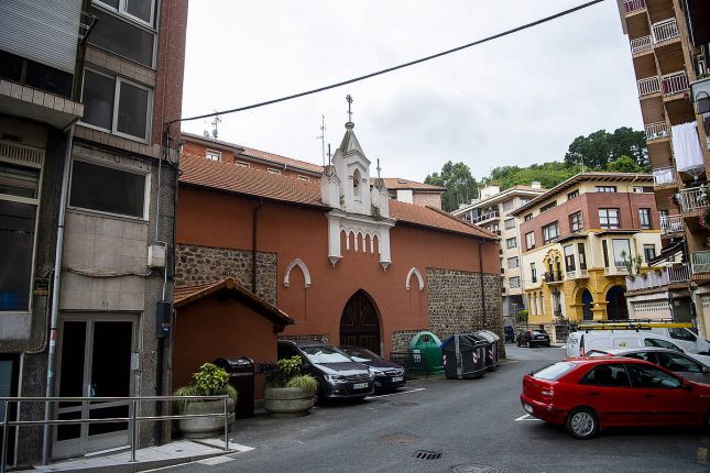 Bermeoko Kurtzio ermitatik abiatu daiteke GR 38 ibilbidea. LUIS JAUREGIALTZO / FOKU. Bermeoko Kurtzio ermitatik abiatu daiteke GR 38 ibilbidea. LUIS JAUREGIALTZO / FOKU.