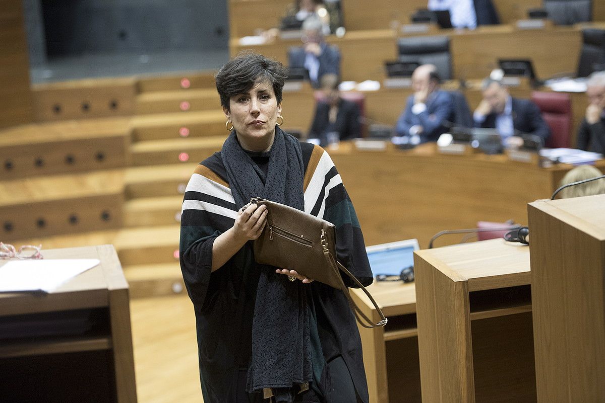 Nafarroako Gobernuko bozeramaile Maria Solana, Nafarroako Parlamentuan, artxiboko irudi batean. IÑIGO URIZ / FOKU.