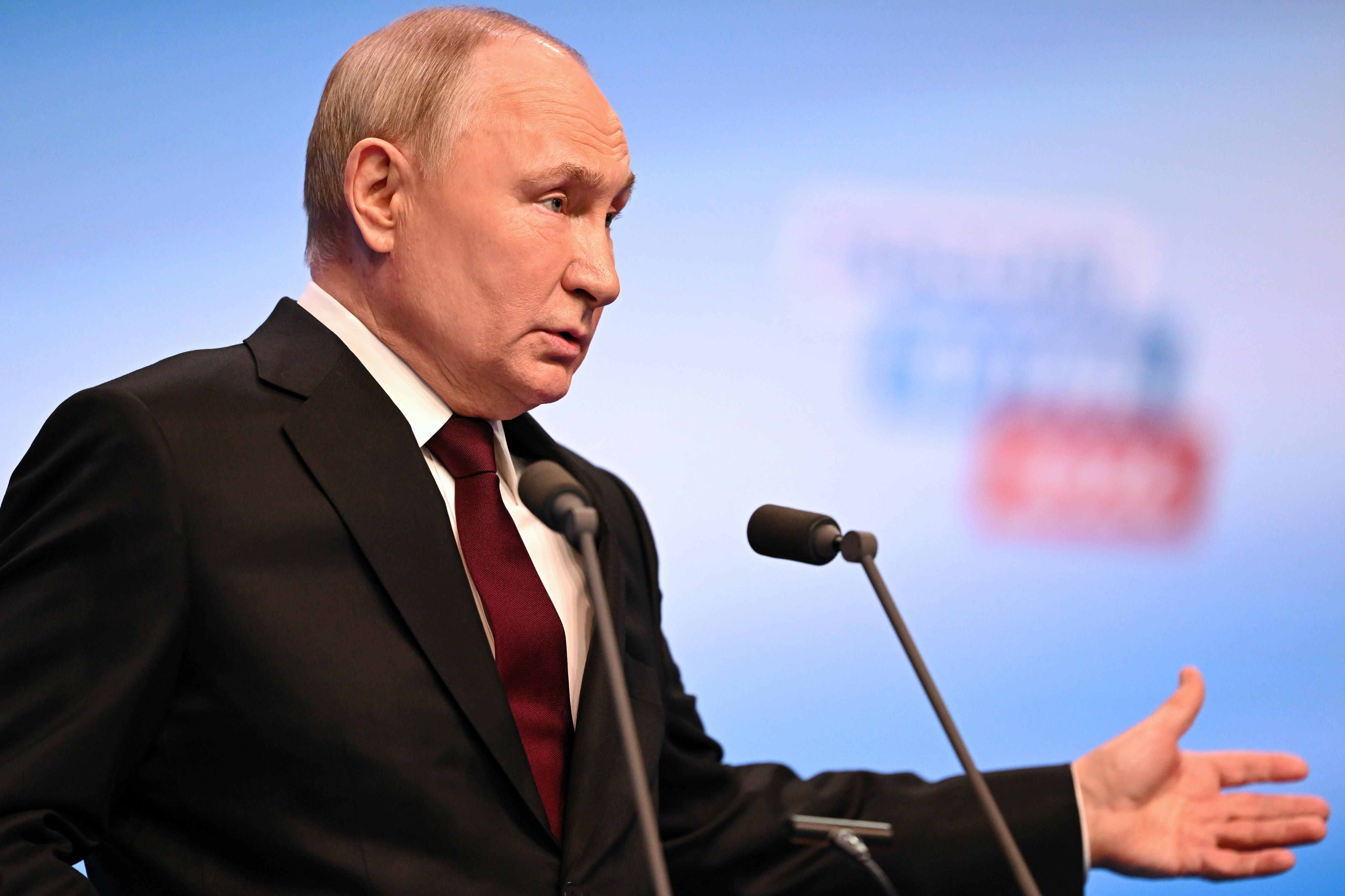 Vladimir Putin, atzo, ekitaldi batean. EFE