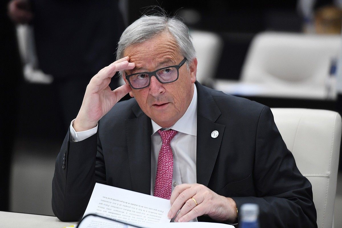 Jean Claude Juncker Europako Batzordeko presidentea, osteguneko goi bileran. DIMITAR DILKOFF / EFE.
