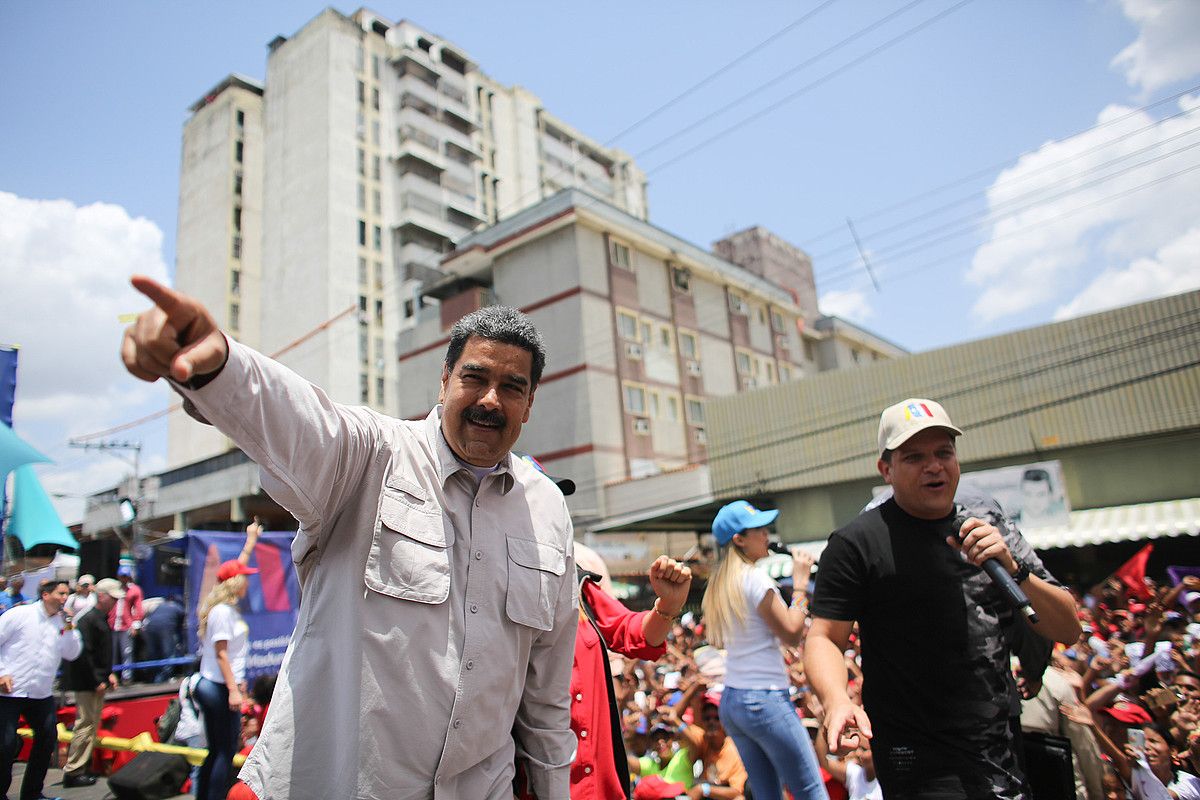Nicolas Maduro, asteartean, kanpainako ekitaldi batean, Charallaven. MIRAFLORES / EFE.