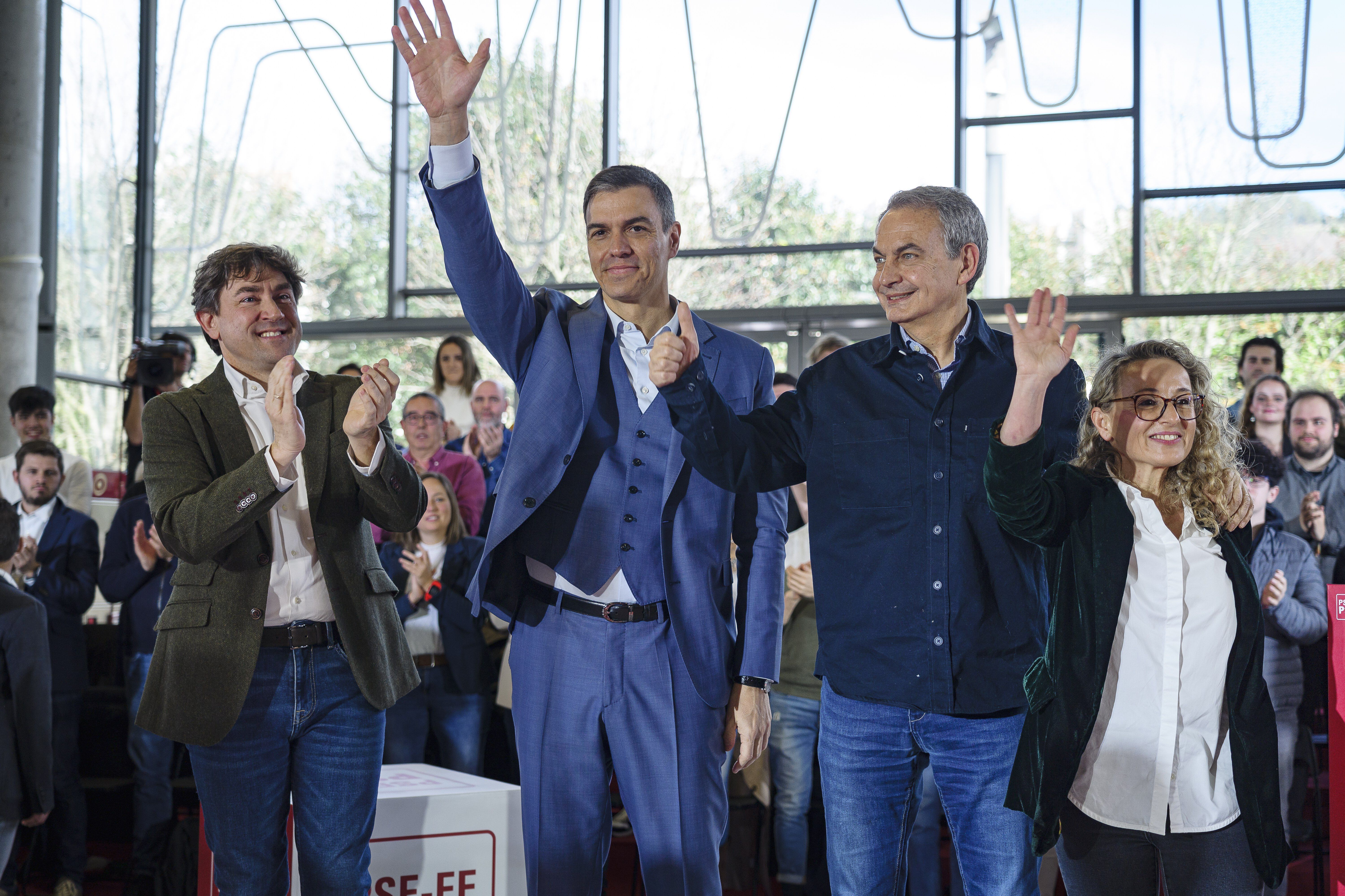 Andueza, Sanchez eta Rodriguez Zapatero, Bilbon, duela egun batzuk. ARITZ LOIOLA / FOKU