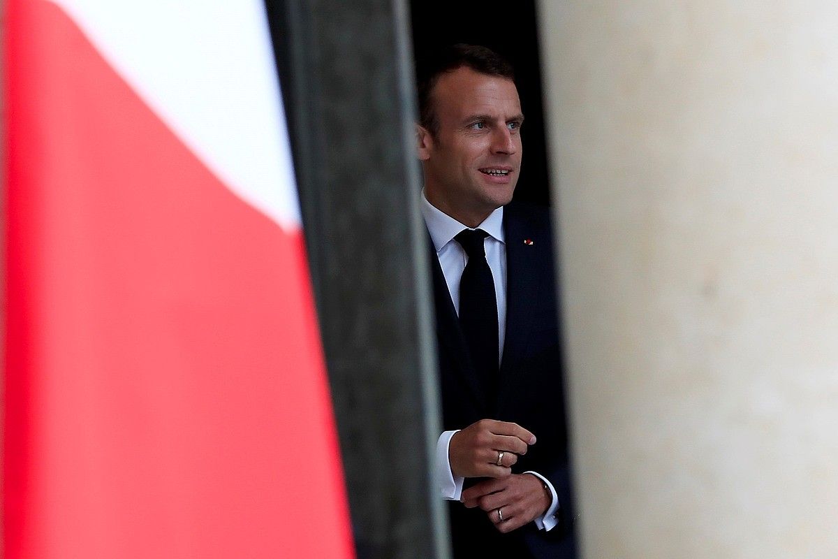 Emmanuel Macron Frantziako presidentea, joan den astean, Eliseo jauregian. GONZALO FUENTES / EFE.