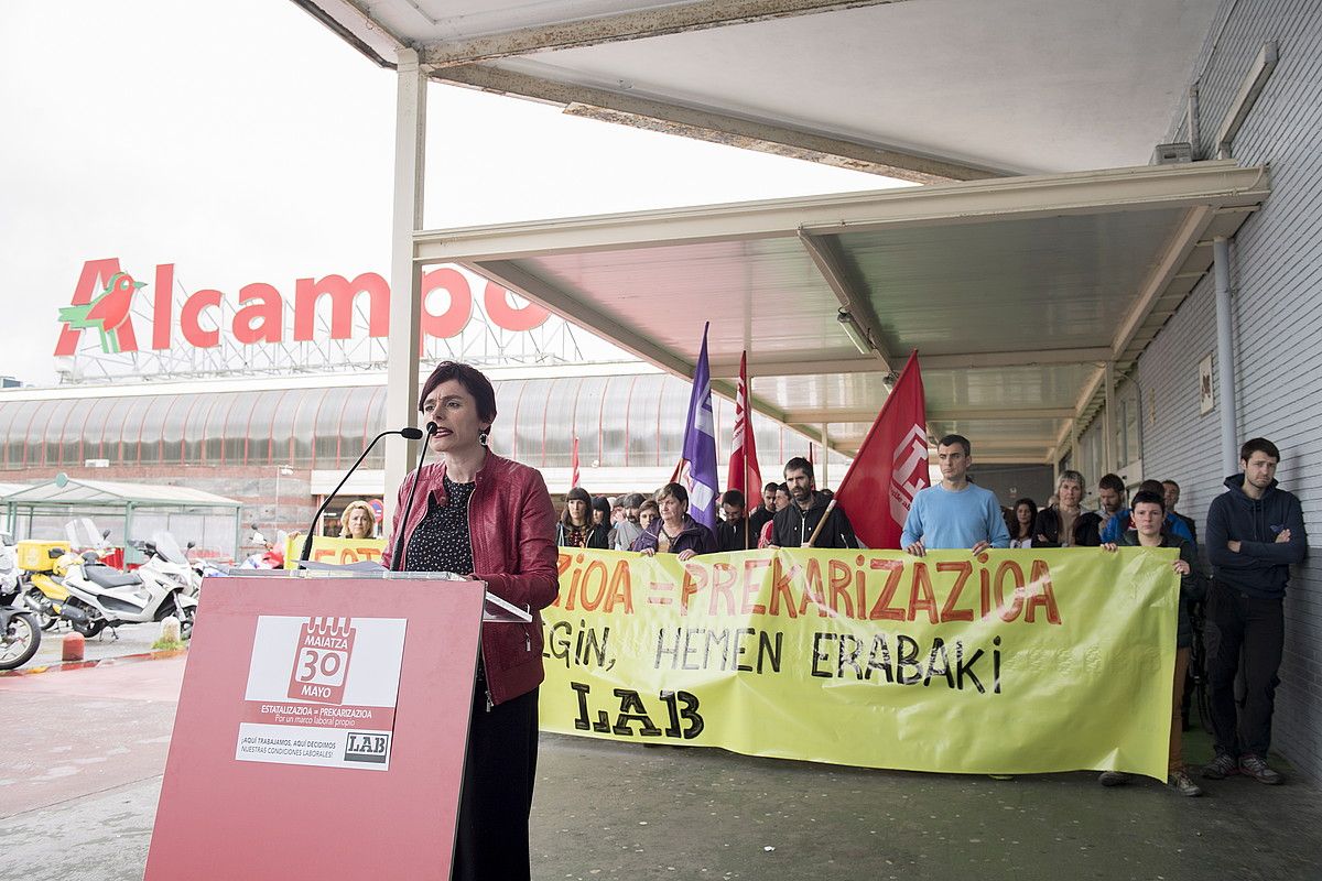 Garbiñe Aranburu LABeko idazkari nagusia, atzo. JUAN CARLOS RUIZ / FOKU. Garbiñe Aranburu LABeko idazkari nagusia, atzo. JUAN CARLOS RUIZ / FOKU.