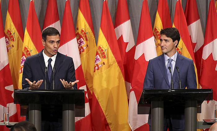 Pedro Sanchez Espainiako presidentea eta Justin Trudeau Canadako lehen ministroa, atzo, Montrealen, bien arteko bileraren ondorengo prentsa agerraldian. BALLESTEROS, EFE