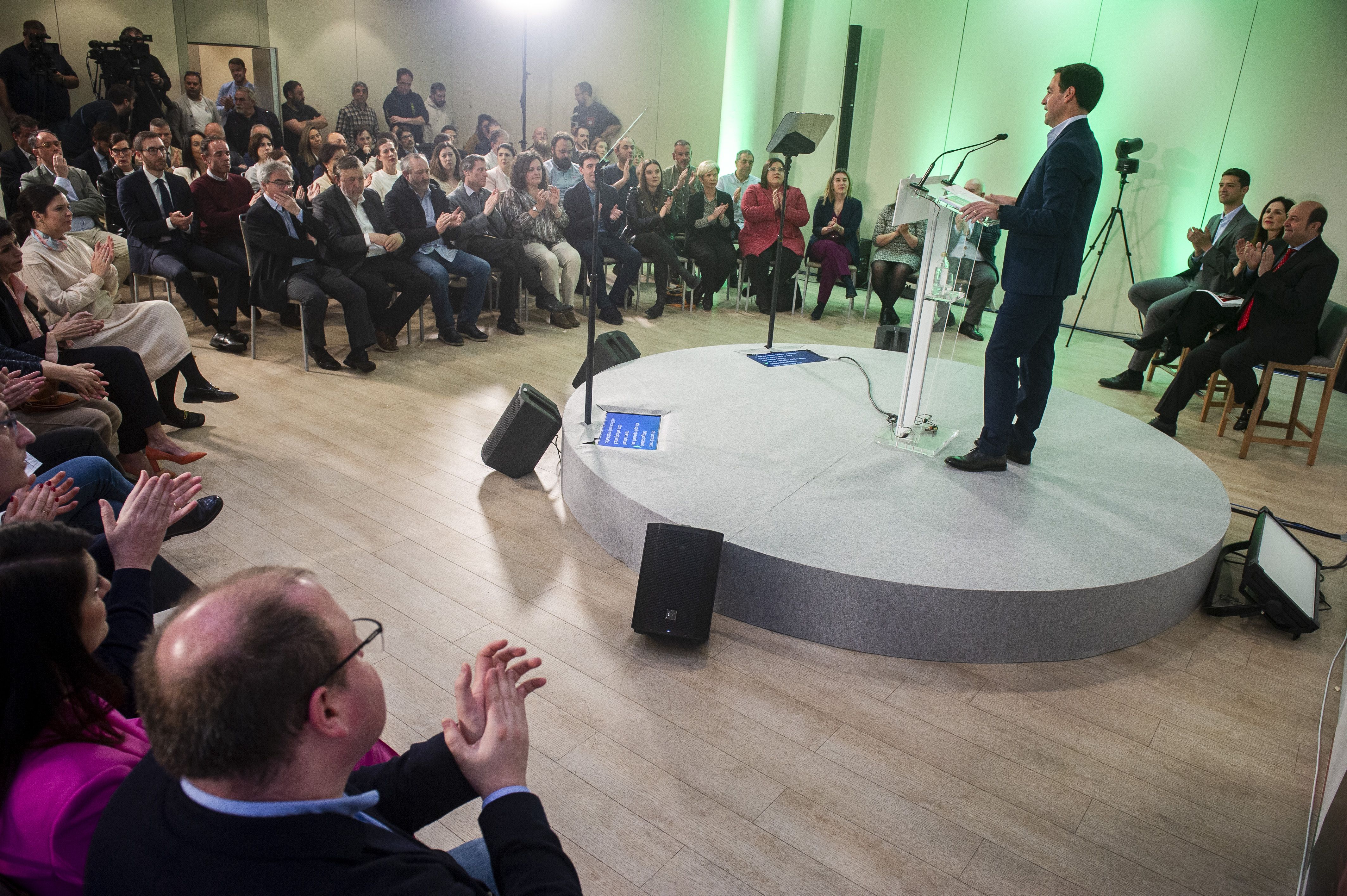 Imanol Pradales, gaur, Gasteizen, hauteskunde programa aurkezteko ekitaldian. JAIZKI FONTANEDA / FOKU