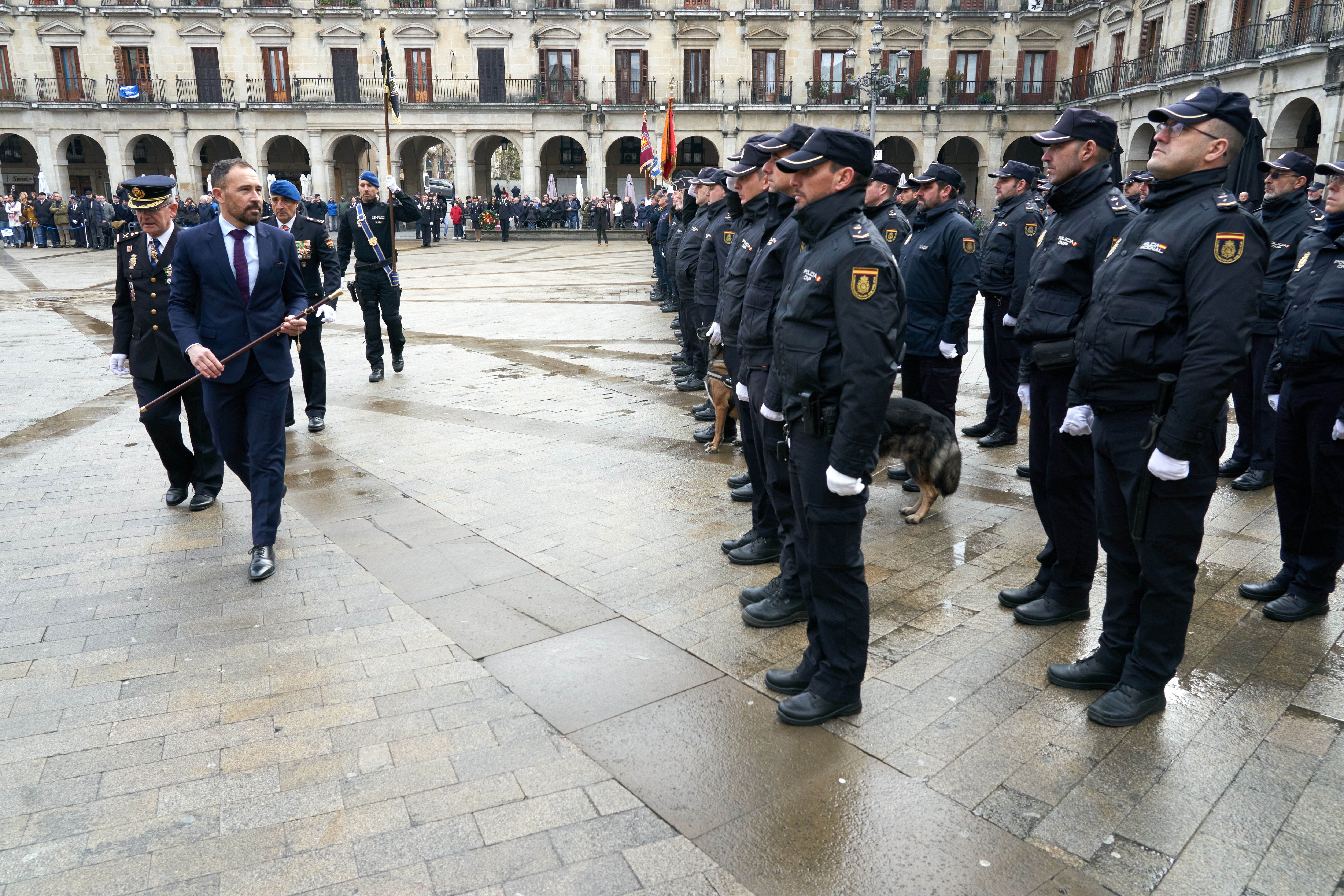 Espainiako Polizia, urtarrilean, Gasteizen. L. RICO / EFE