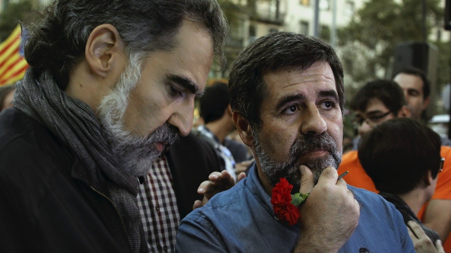 Jordi Cuixart eta Jordi Sanchez Mediaproren 20-S dokumentaleko irudi batean, iazko irailaren 20an. TV3.