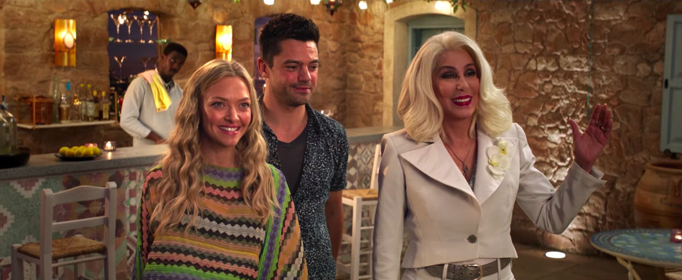Uda honetan, Mamma Mia filmaren bigarren zatia iritsiko da zinema aretoetara; Amanda Seyfriedek protagonismo handia hartuko du. BERRIA. Uda honetan, Mamma Mia filmaren bigarren zatia iritsiko da zinema aretoetara; Amanda Seyfriedek protagonismo handia hartuko du. BERRIA.