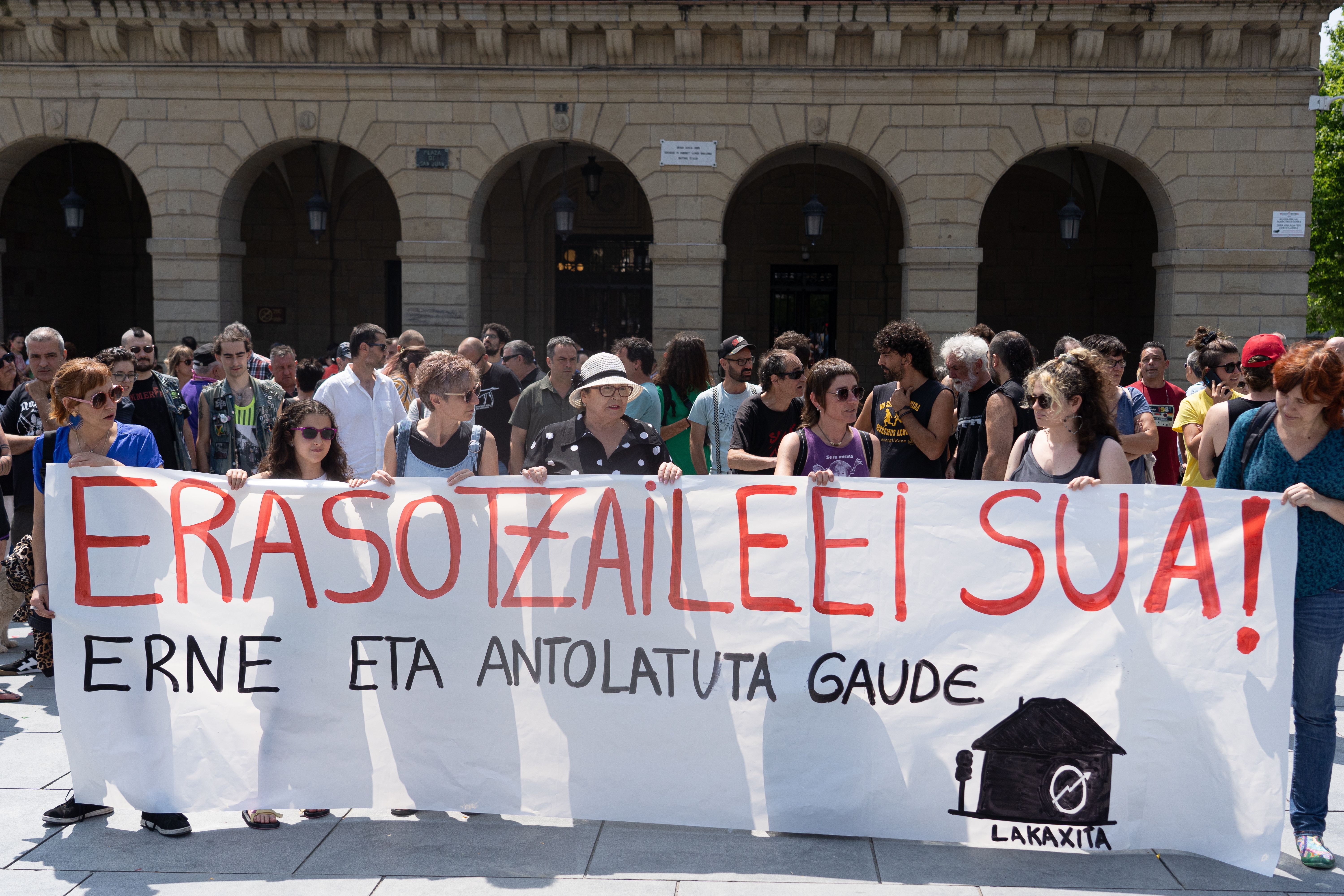 Indarkeria matxista salatzeko kontzentrazio bat iaz, Irunen. JAGOBA MANTEROLA / FOKU