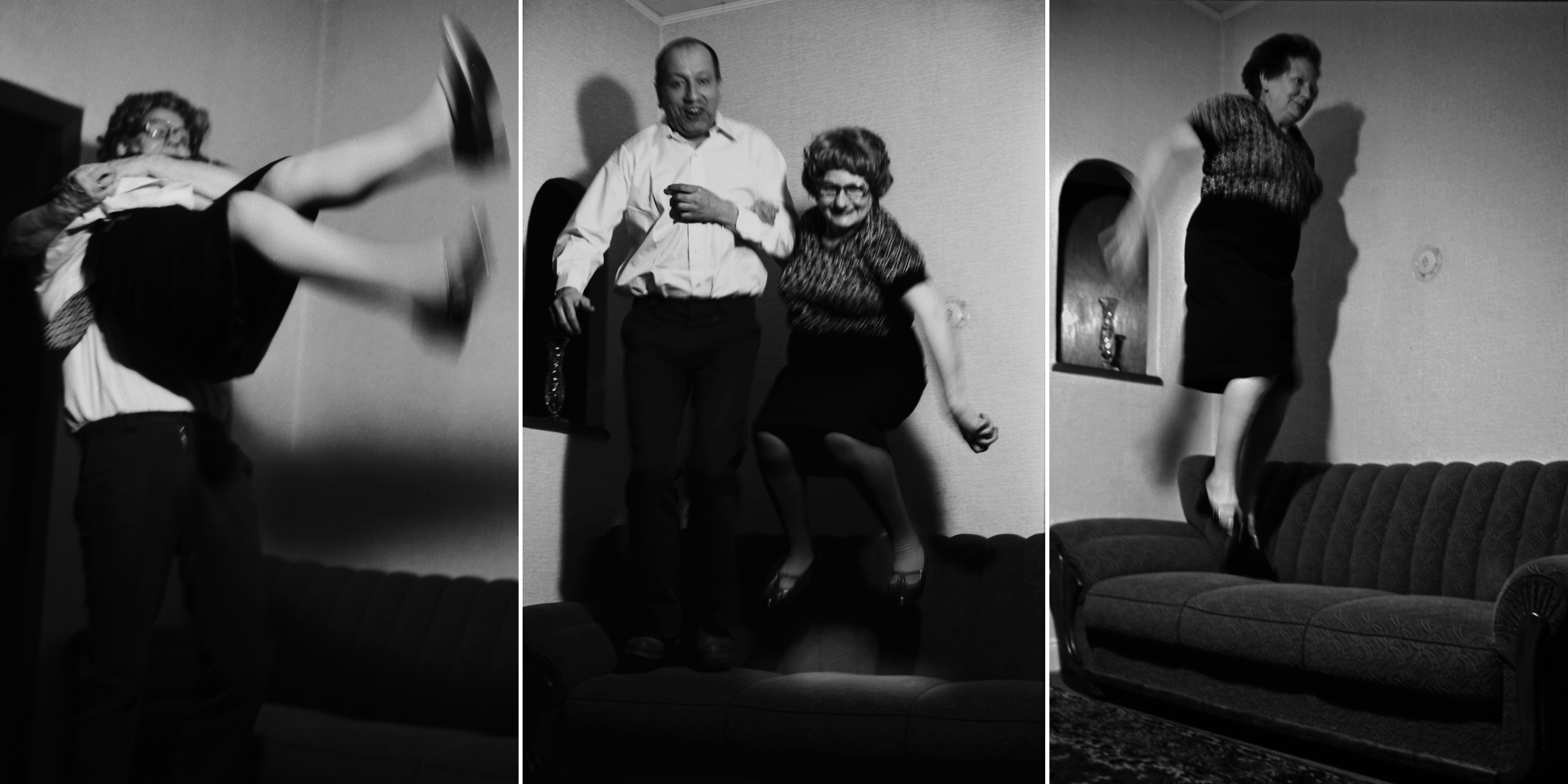 Anna & Bernhard Blume argazkilarien 'Oedipale Komplikationen?' serieko irudi bat. Anna & Bernhard Blume argazkilarien 'Oedipale Komplikationen?' serieko irudi bat.