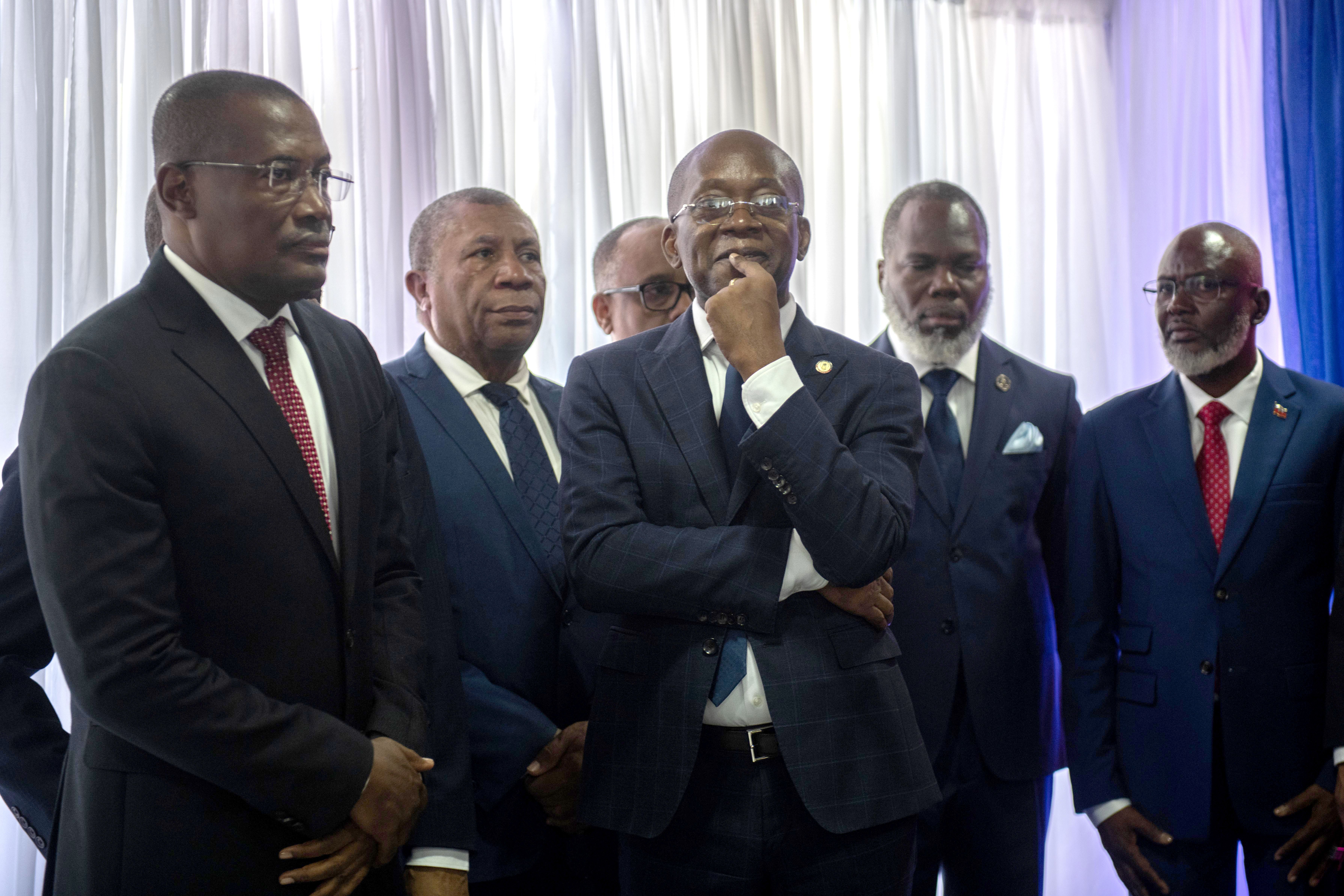Haitiko Presidentzarako Kontseilua, Port-au-Princen bilduta, gaur zortzi. JOHNSON SABIN / EFE