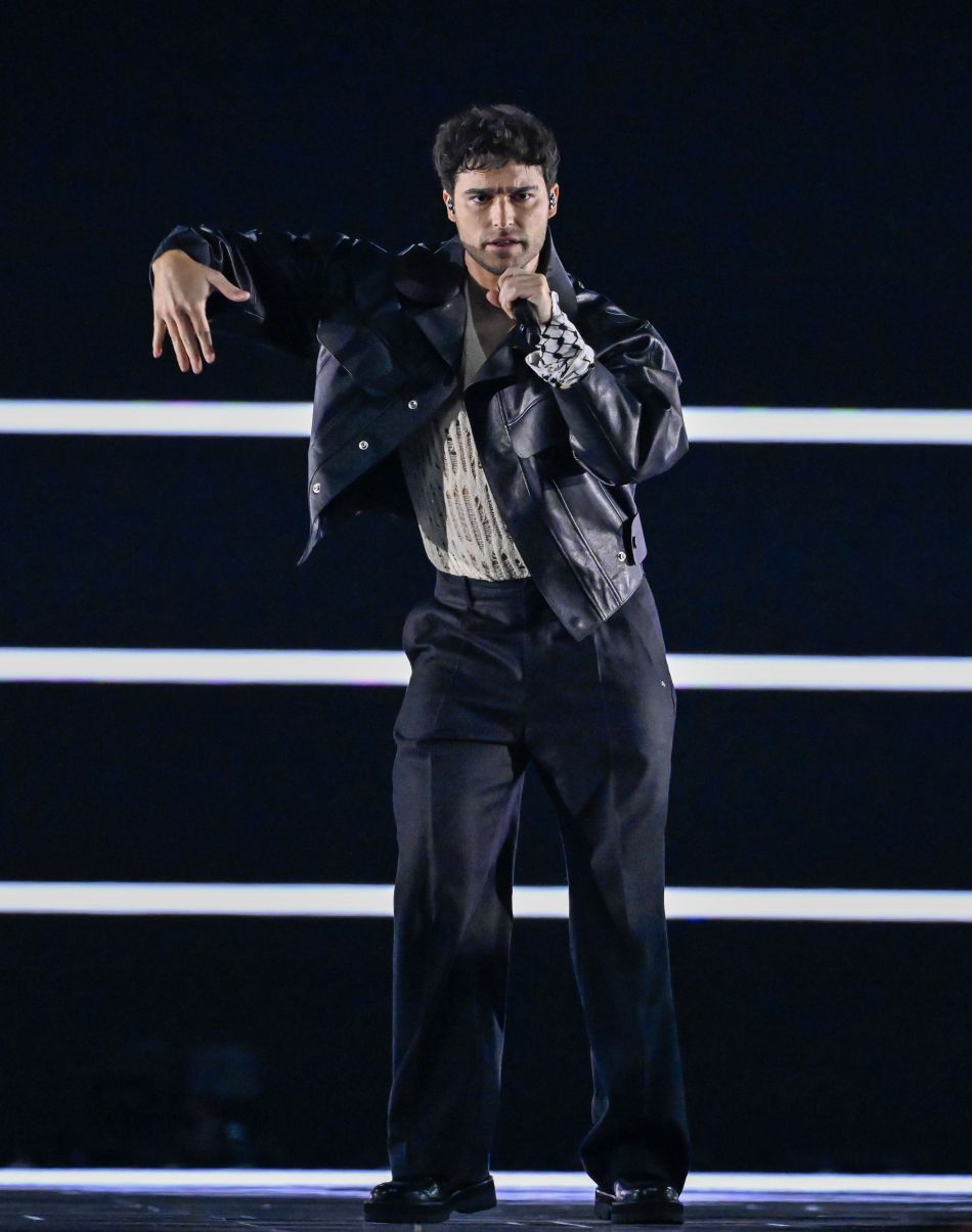 Eric Saade abeslaria zapi palestinarrarekin Eurovisionen.