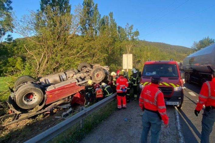 Ezkabarten PA-30 errepidean izandako istripua. FORUZAINGOA Ezkabarten PA-30 errepidean izandako istripua. FORUZAINGOA