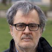 Fernando Mikelarena. Fernando Mikelarena.
