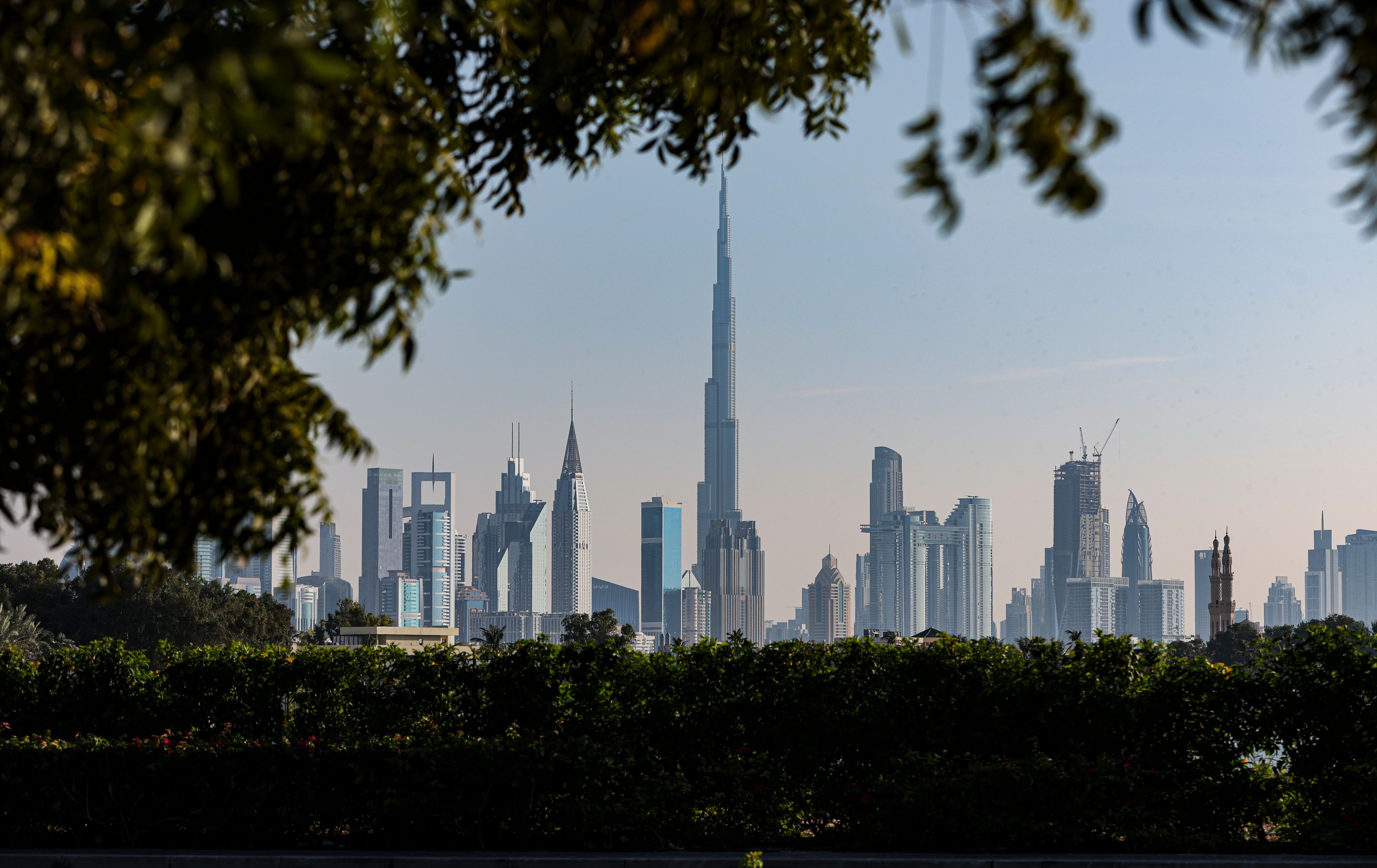 Dubaiko dorreak; erdian, Burj Khalifa. ALI HAIDER / EFE