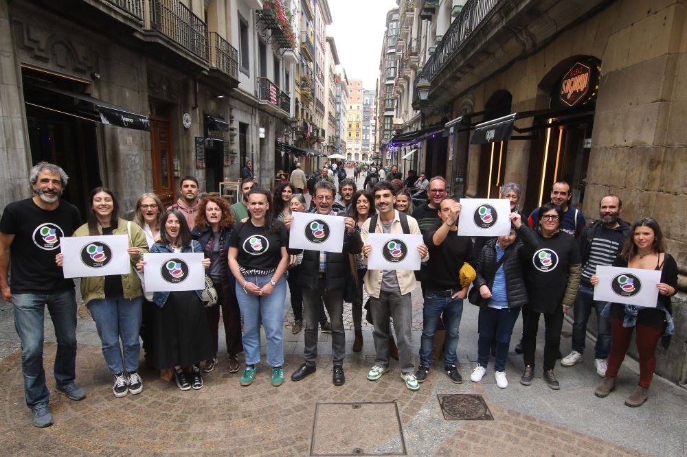 AEK AEK