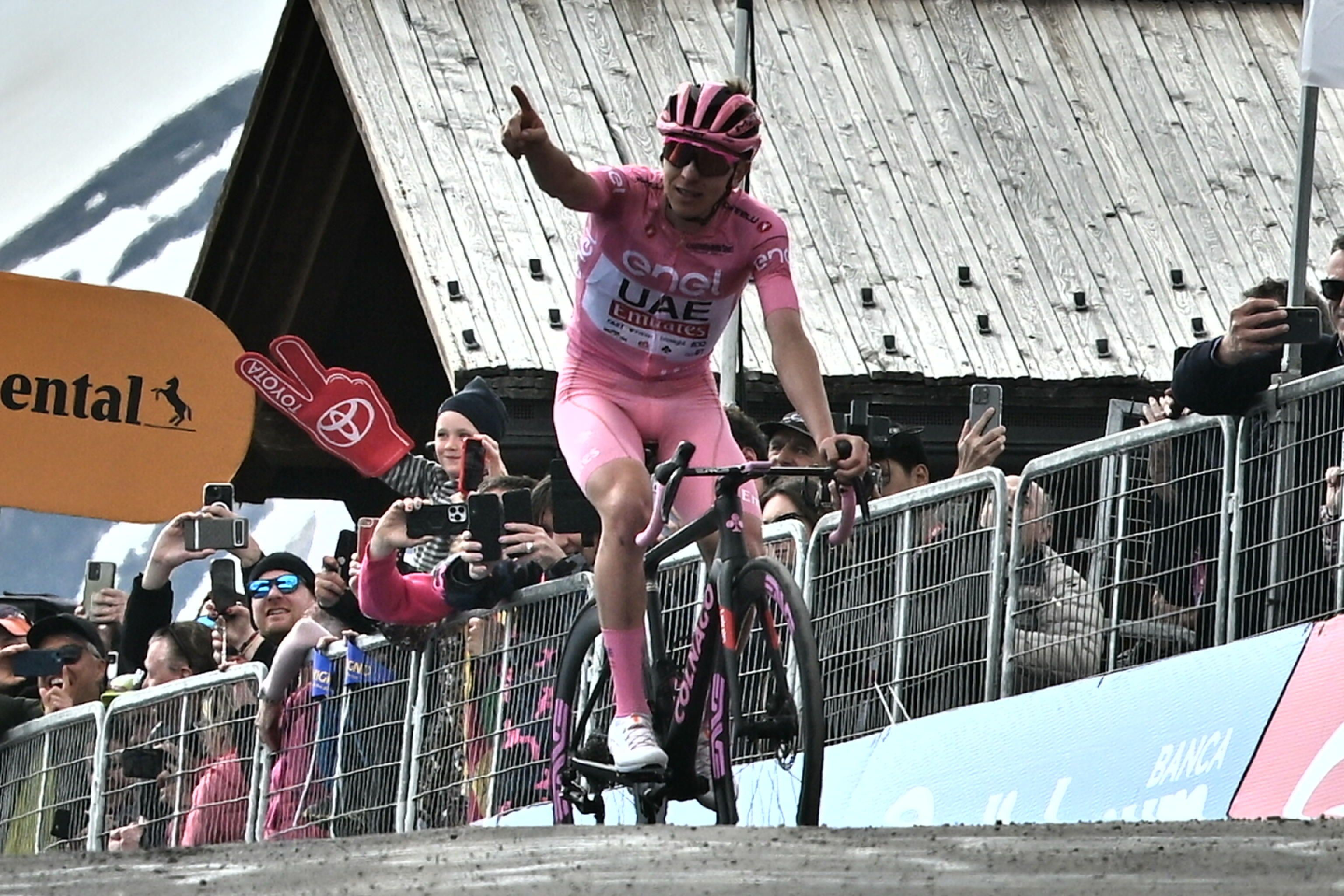 (ID_13897432) ITALY CYCLING